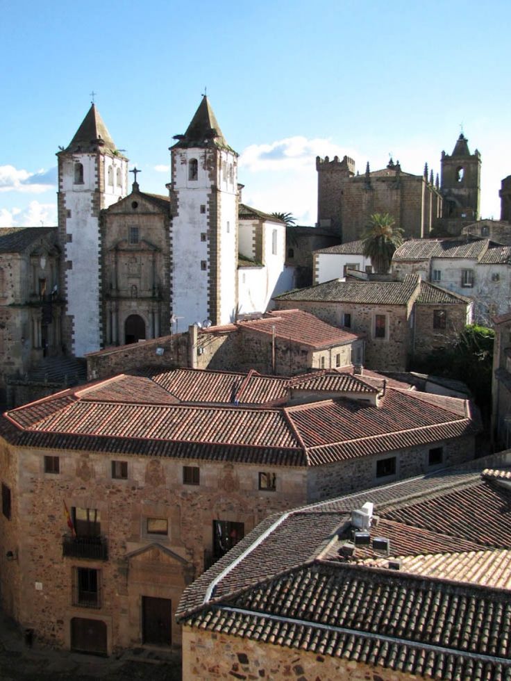 caceres cathedral